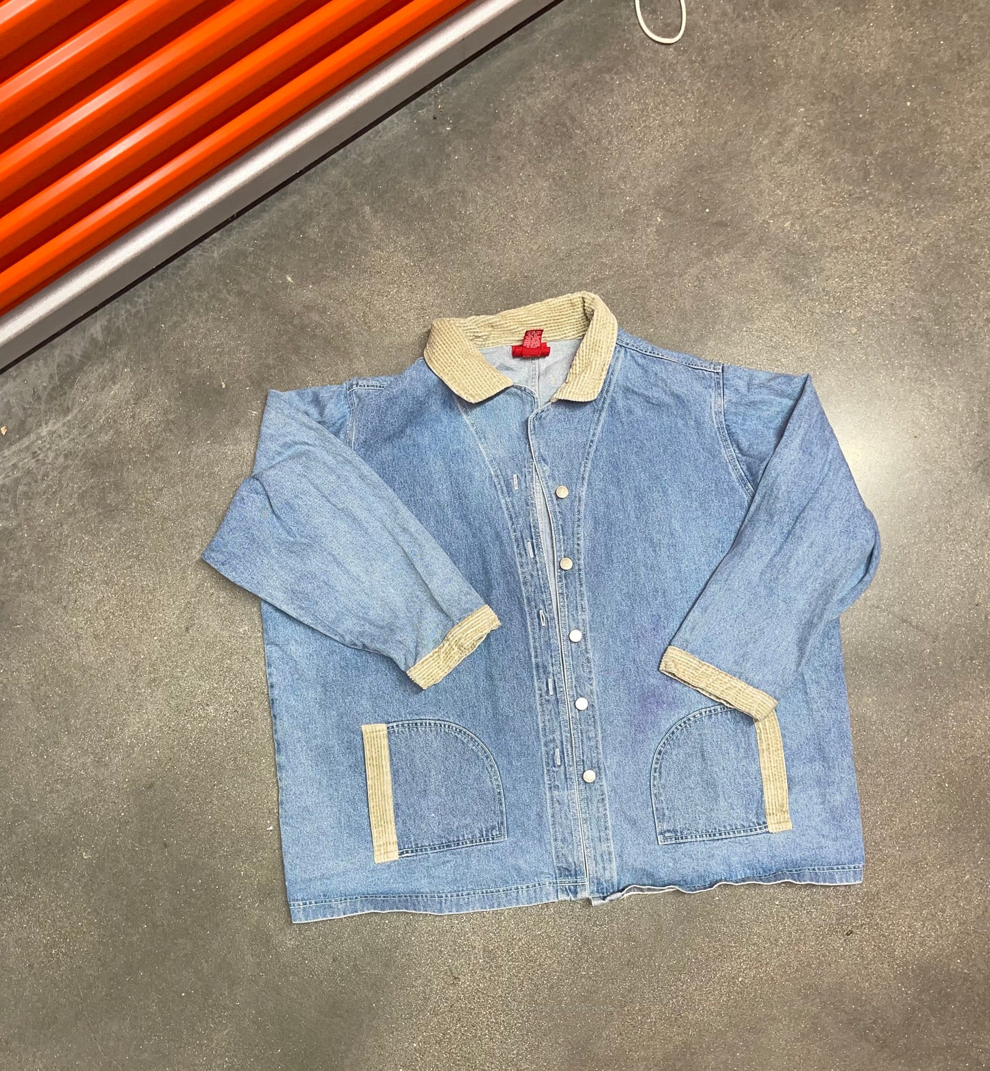 ZIPPED DENIM JACKET (MAN)