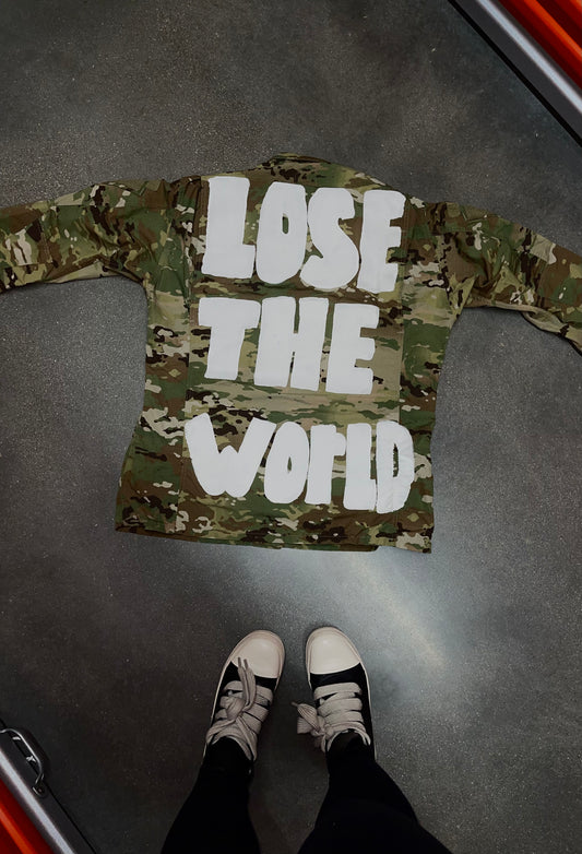 LOSE THE WORLD JACKET (UNISEX)